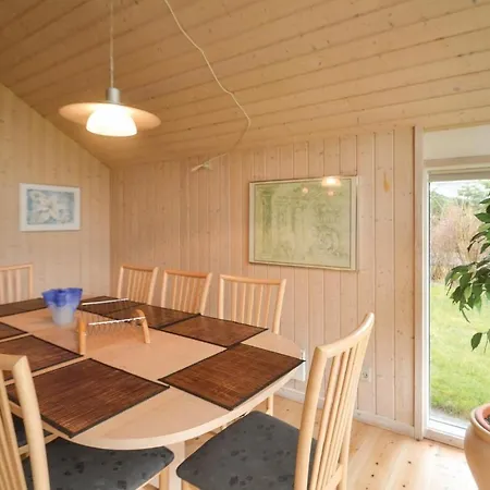 Stunning In Vaeggerlose With Kitchen *