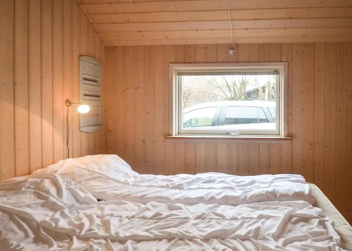 Egernstien Vaeggerlose Iv *